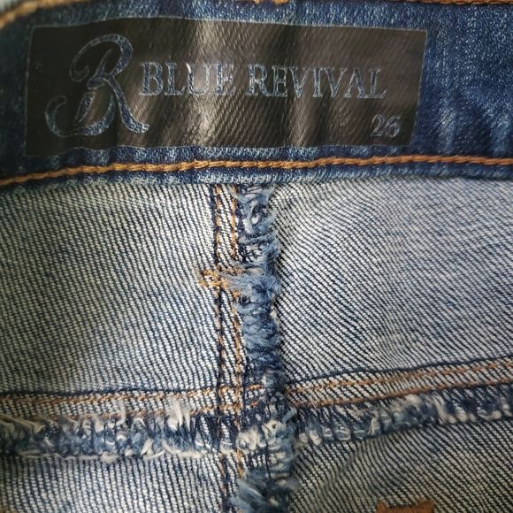 Blue Revival Blue Distressed Raw Hem Cropped Jeans with Piping Detail Size 26 - Picture 9 of 10